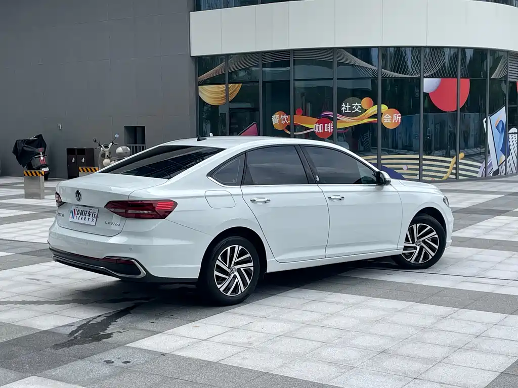 Volkswagen Lavida 2022