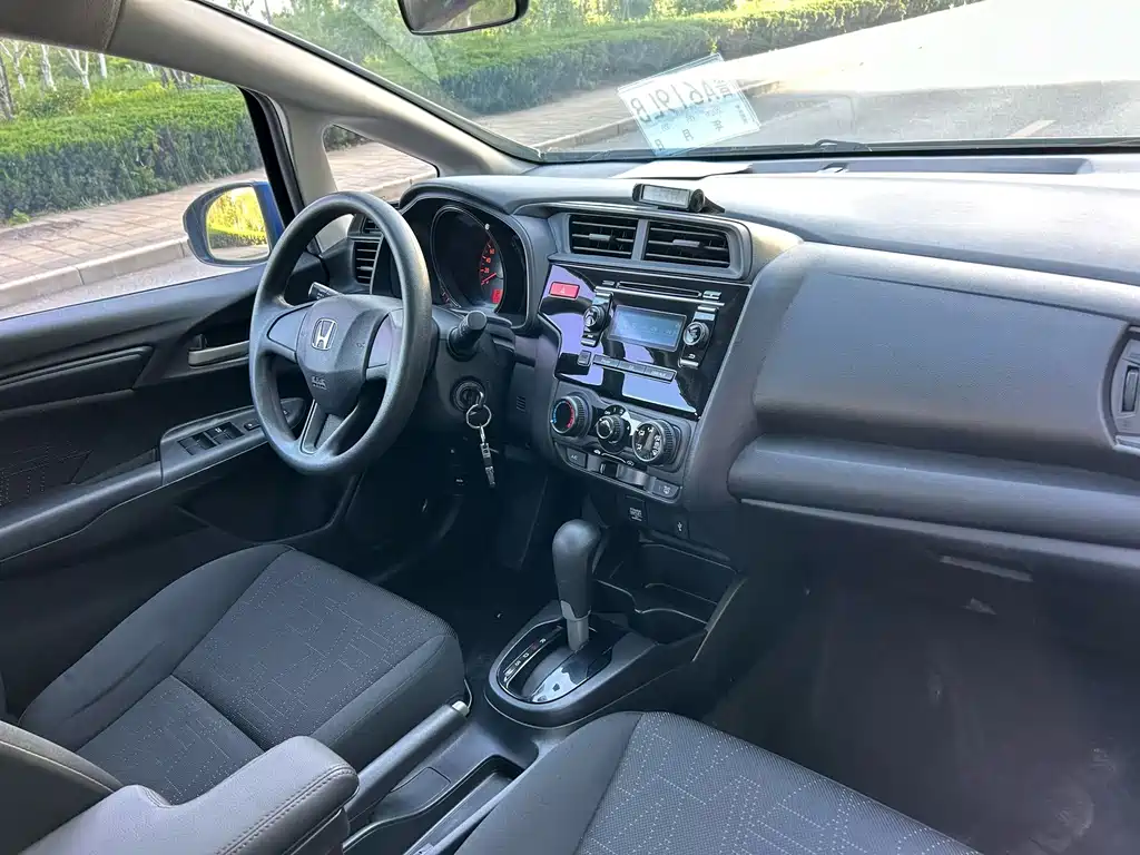 Honda Fit 2016