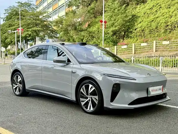 NIO ET5 2024