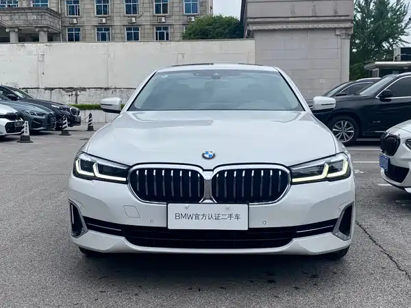 BMW 5 Series 2022