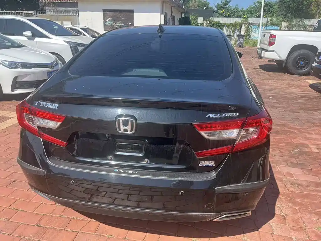 Honda Accord 2021 — фото 5