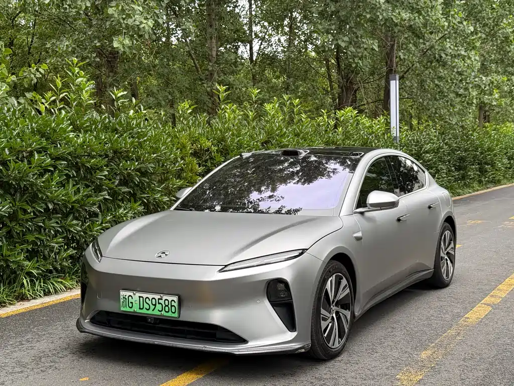 NIO ET5 2023