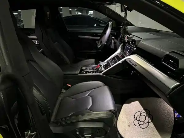 Lamborghini Urus 2018