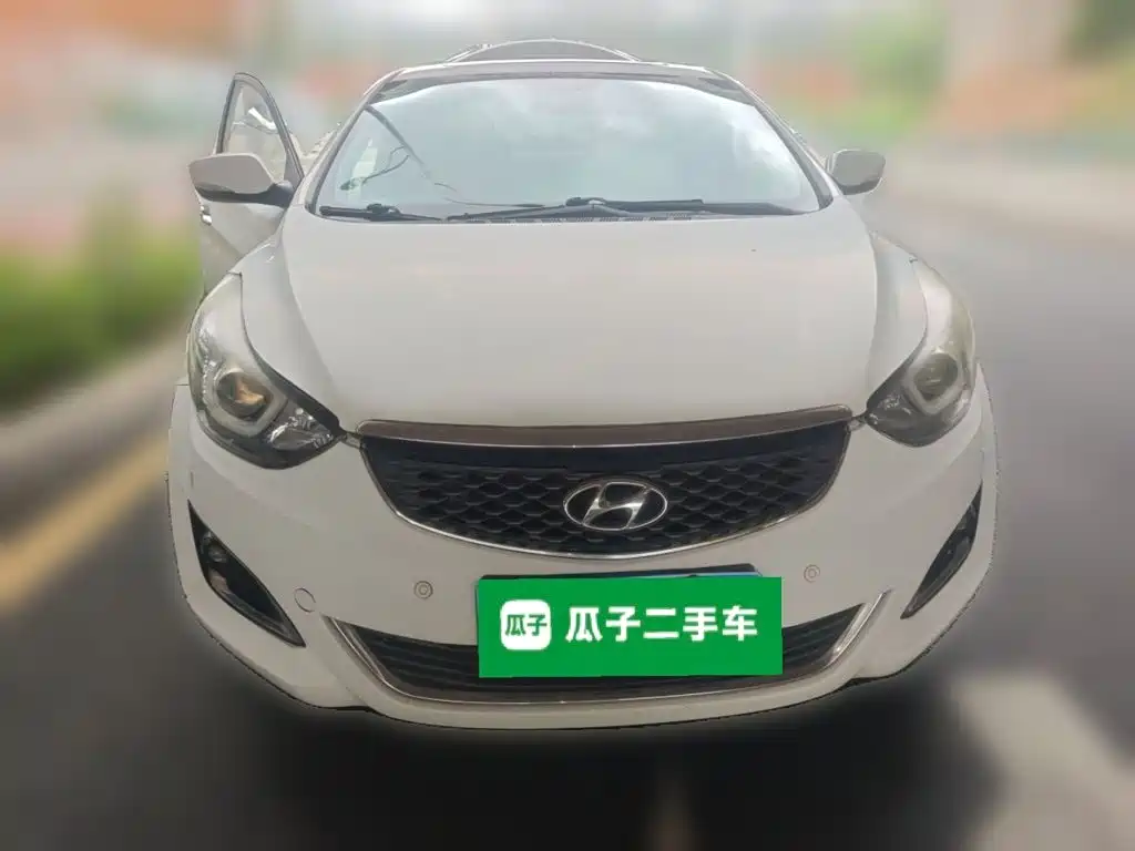Hyundai Elantra 2016