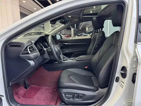 Toyota Camry 2021