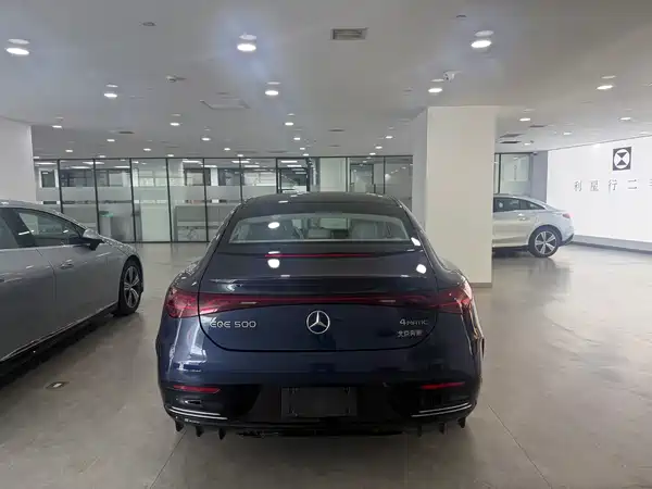 Mercedes-Benz EQE 2025