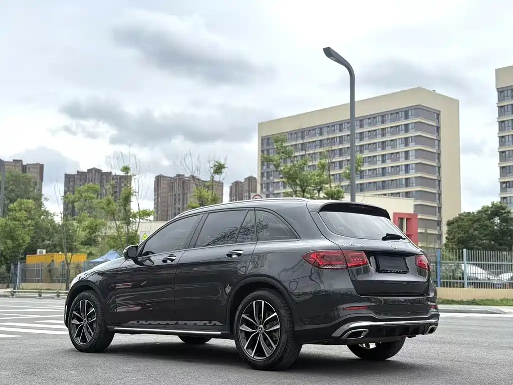 Mercedes-Benz GLC 2021