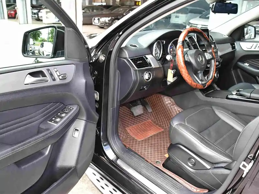 Mercedes-Benz GLE Coupe 2016 — фото 11