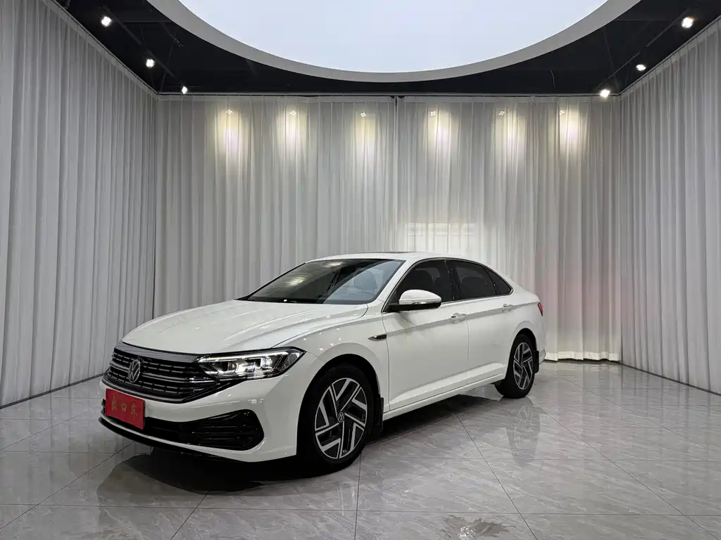 Volkswagen Sagitar 2022