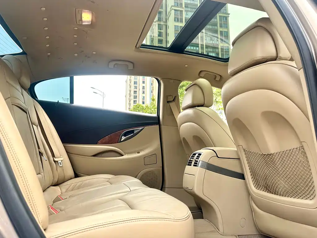 Buick LaCrosse 2013 — фото 32