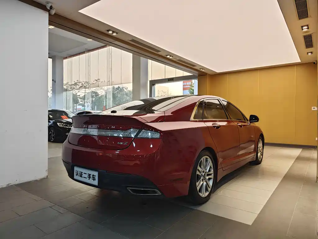 Lincoln MKZ 2015 — фото 30
