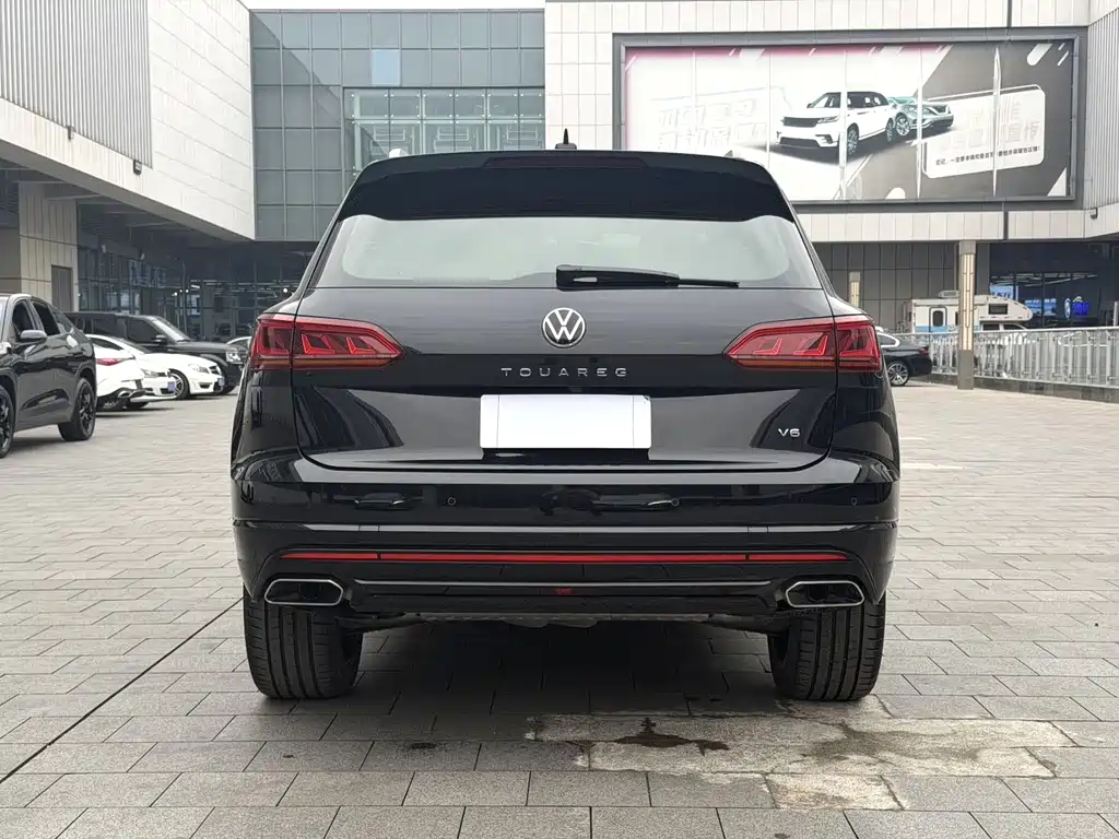 Volkswagen Touareg 2020 — фото 9