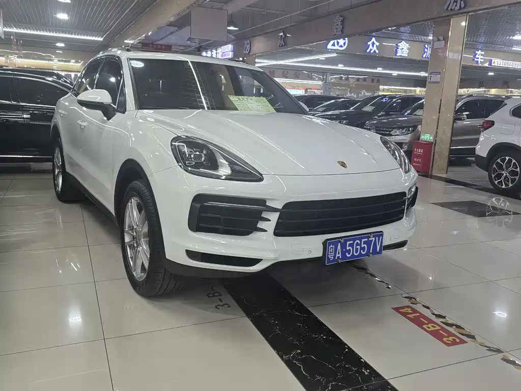 Porsche Cayenne 2018 — фото 3