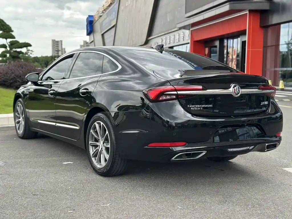 Buick LaCrosse 2022 — фото 10