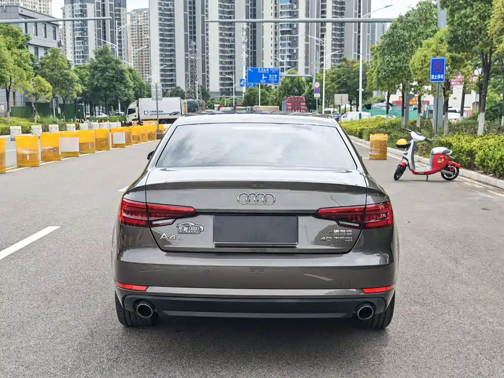 Audi A4L 2016 — фото 14