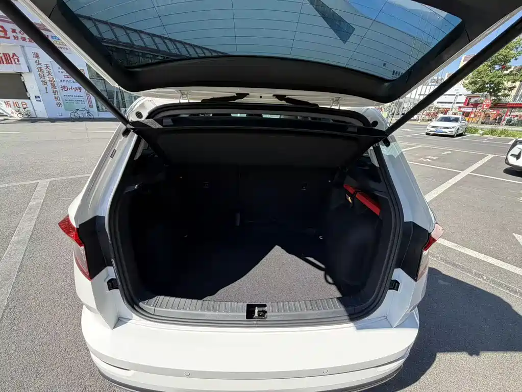 Skoda Karoq 2022 — фото 15