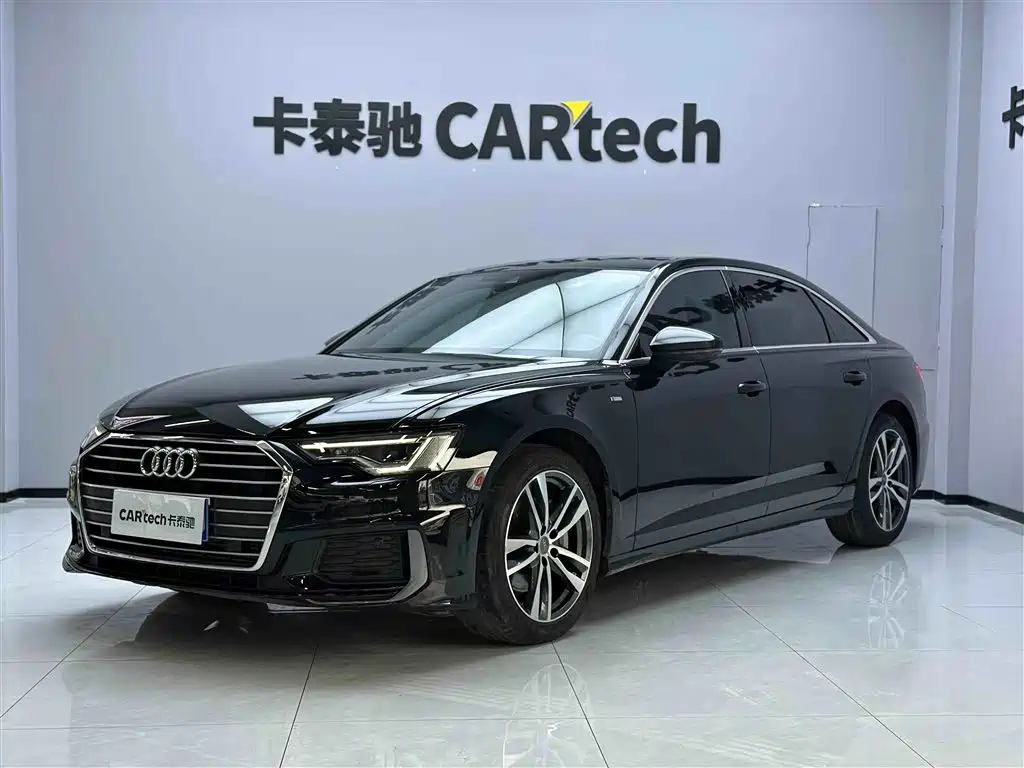 Audi A6L 2022 — фото 1