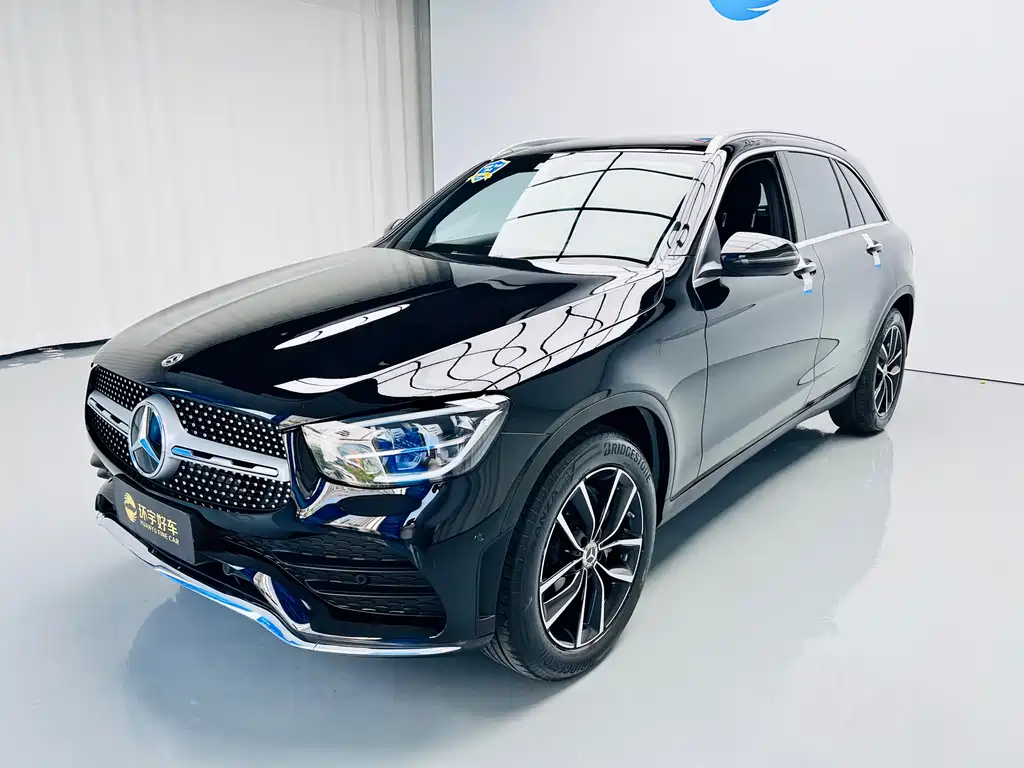Mercedes-Benz GLC 2022 — фото 1
