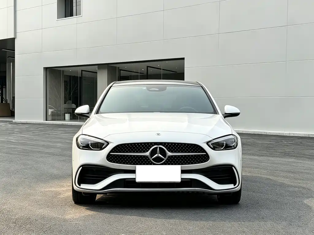 Mercedes-Benz C-Class 2023