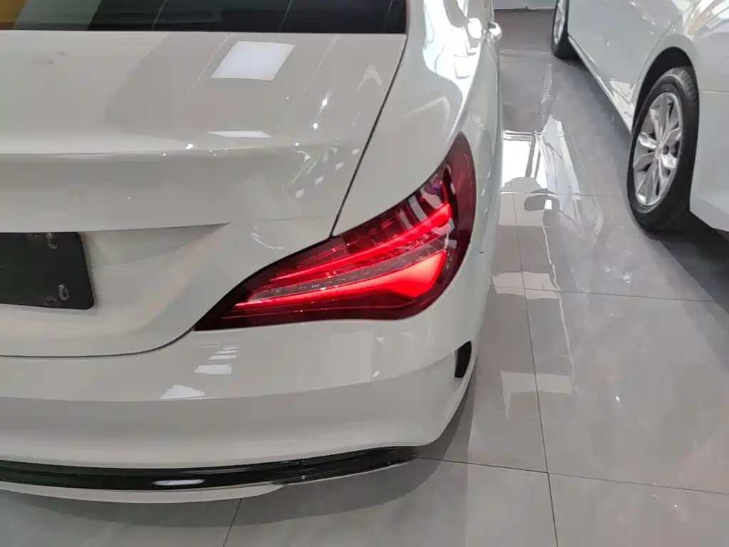 Mercedes-Benz CLA 2018 — фото 8