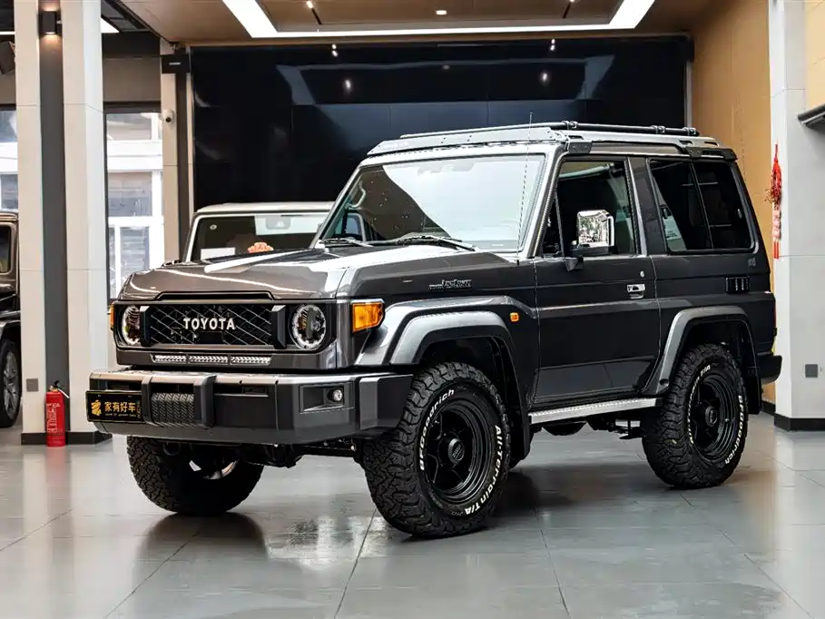 Toyota Land Cruiser 2026 — фото 1