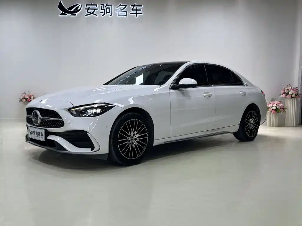 Mercedes-Benz C-Class 2023 — фото 1