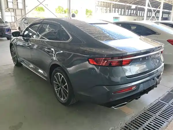 Geely Xingrui 2022