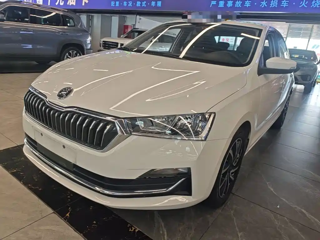 Skoda Rapid 2021