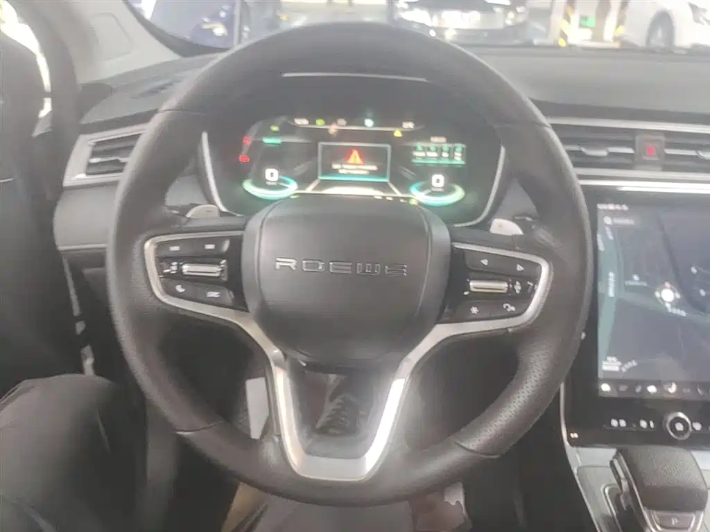 Roewe RX5 New Energy 2021 — фото 11