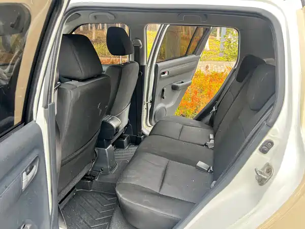 Suzuki Swift 2011