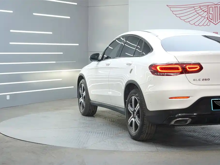 Mercedes-Benz GLC Coupe 2022 — фото 5