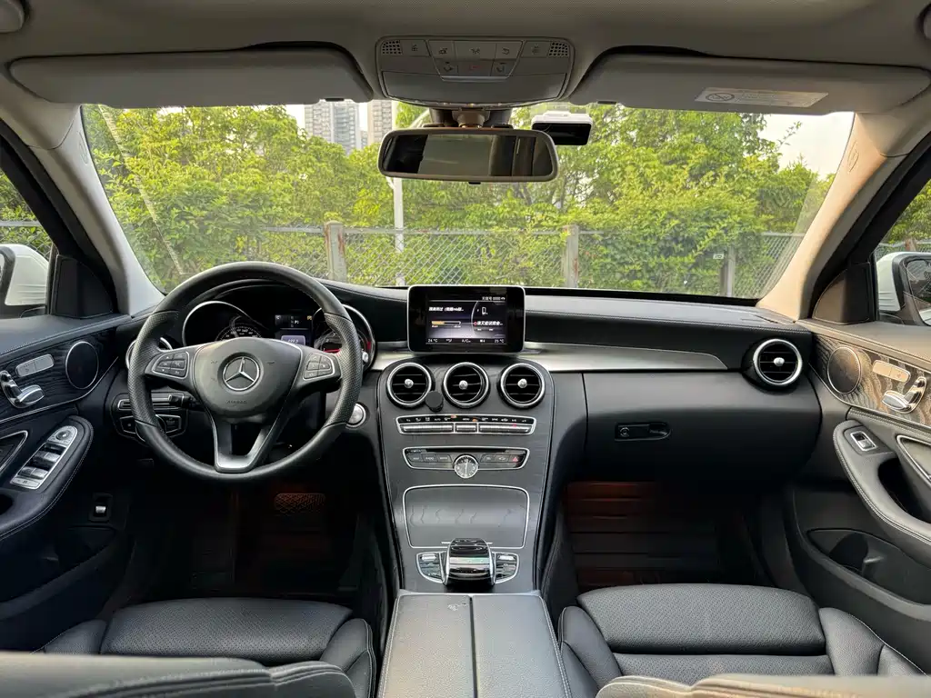 Mercedes-Benz C-Class 2016 — фото 14