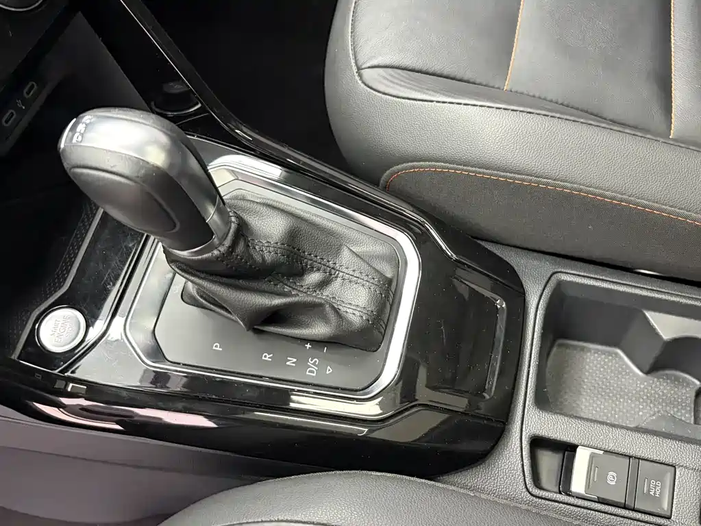 Volkswagen T-Roc 2022 — фото 14