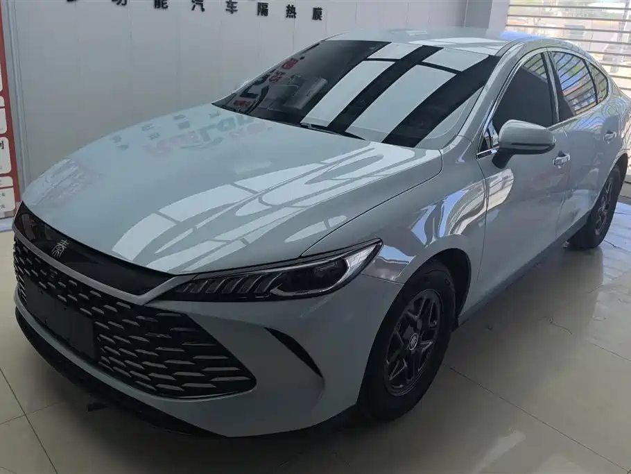 BYD Qin PLUS 2025 — фото 1