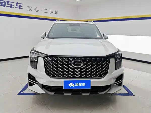 GAC Trumpchi GS8 2025