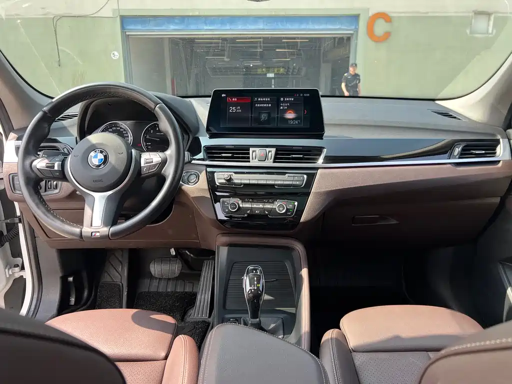 BMW X1 2023 — фото 9