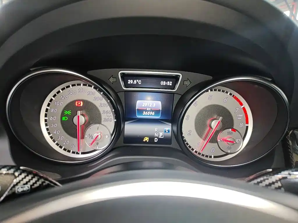 Mercedes-Benz GLA 2017 — фото 8