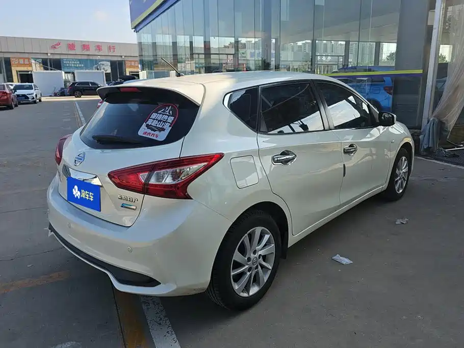 Nissan Tiida 2016