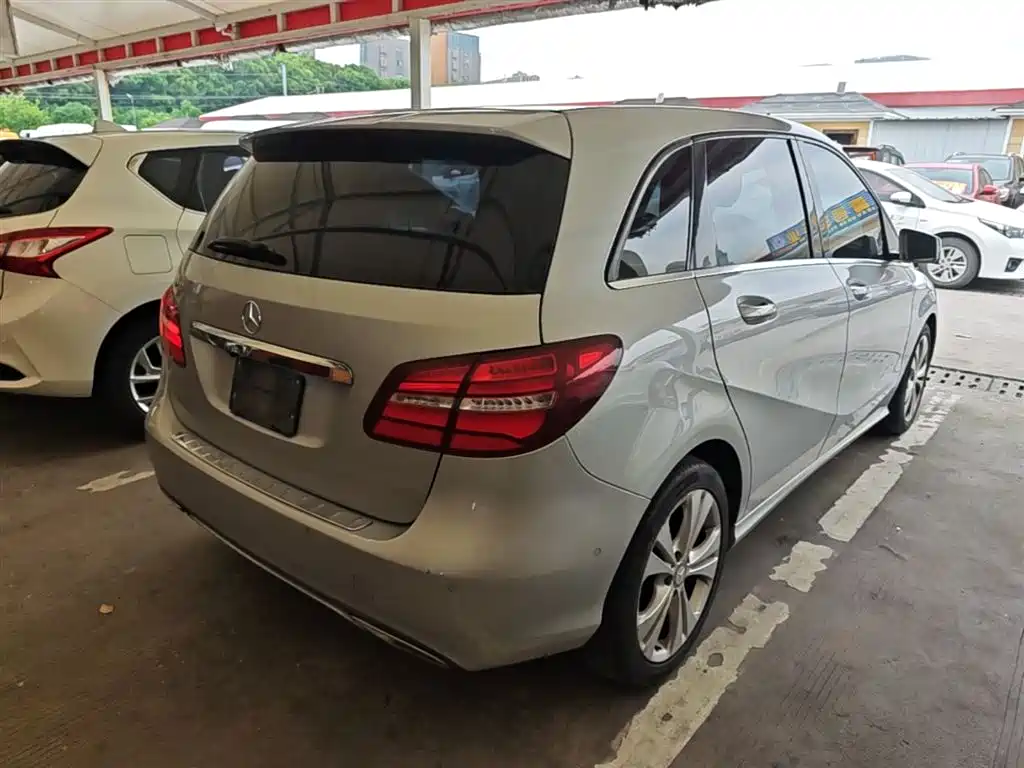 Mercedes-Benz B-Class 2015 — фото 7