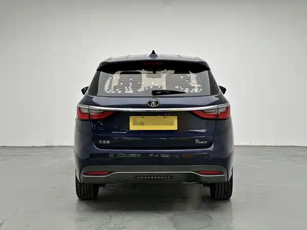 BYD Song MAX 2017