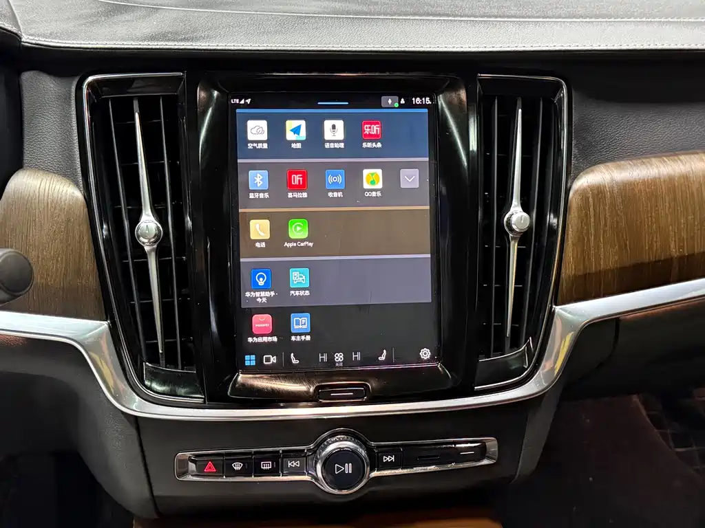 Volvo S90 2022 — фото 19