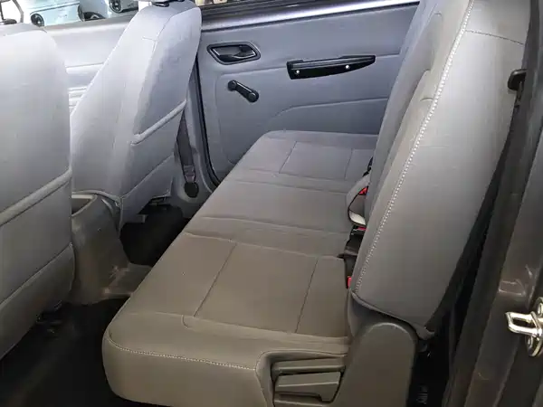 Wuling Hongguang New Energy 2025