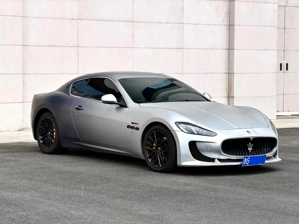 Maserati Granturismo 2015 — фото 2