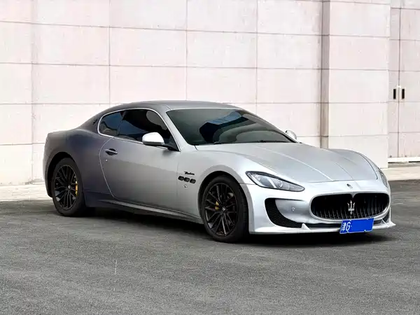 Maserati Granturismo 2015