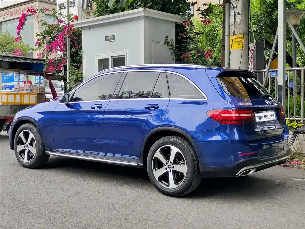 Mercedes-Benz GLC 2018 — фото 4