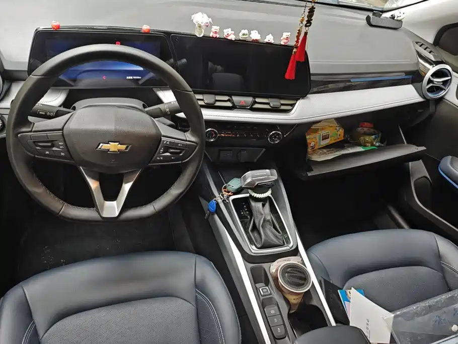 Chevrolet Cruze 2023 — фото 12