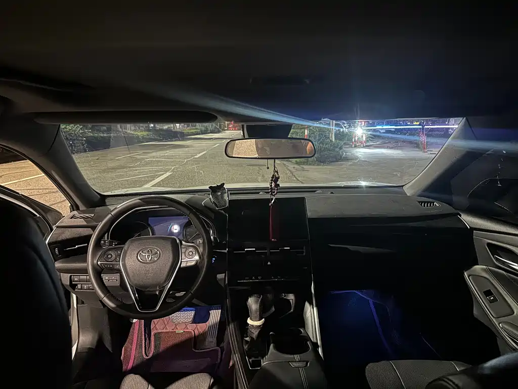 Toyota Avalon 2023