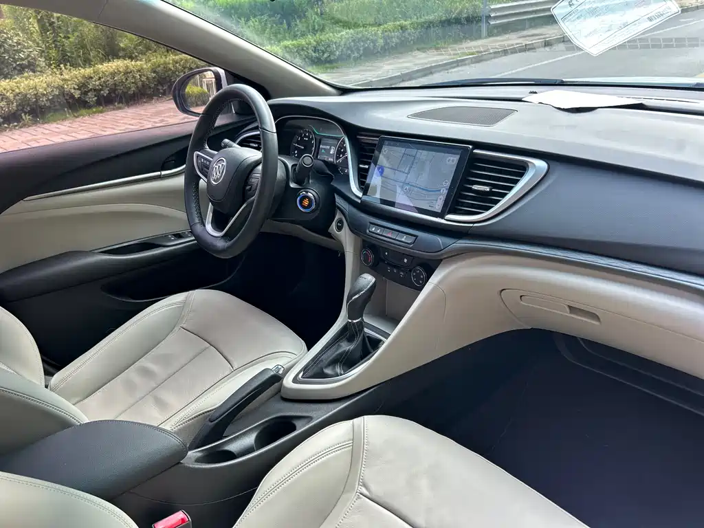 Buick Excelle 2018 — фото 10
