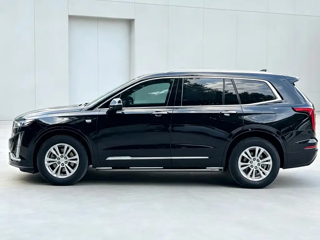 Cadillac XT6 2020 — фото 4