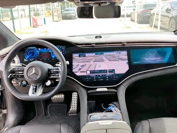 Mercedes-Benz EQS AMG 2025
